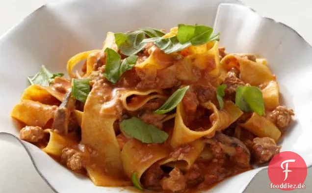 Pappardelle mit Kalbs- und Schweineragu