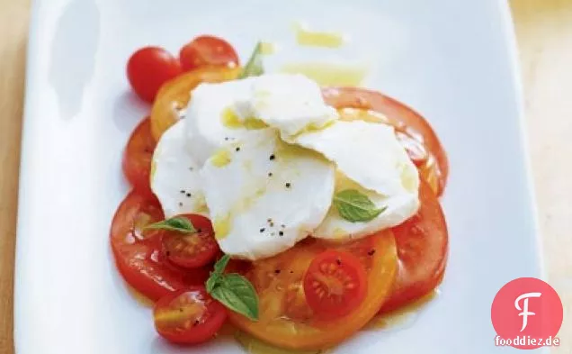 Tomaten-Basilikum-Orzo-Salat