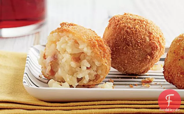 Mit Schinken und Provolone gefüllte Arancini