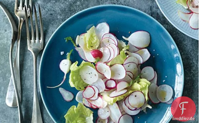 Bostoner Salat und Radieschensalat