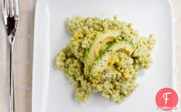 Cremige Avocado-Gerste-Risotto
