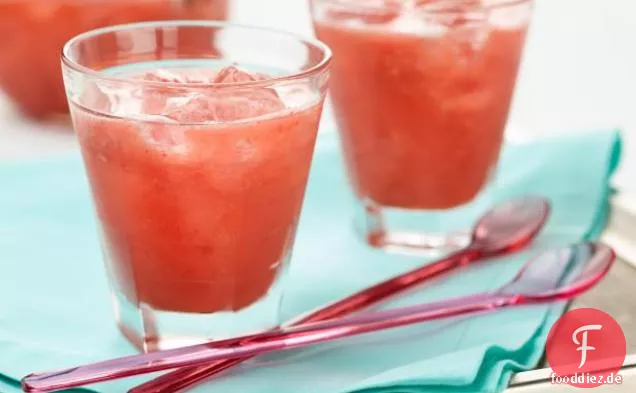 Pfirsich-Erdbeer-Soda