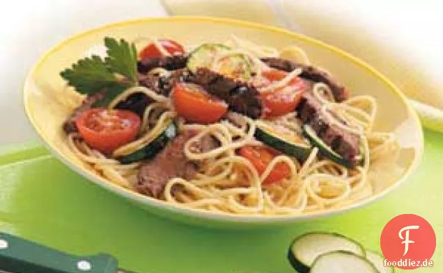 Italienisches Rindfleisch mit Spaghetti