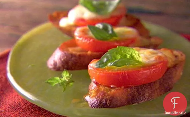 Gebackener Caprese-Salat