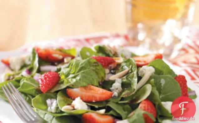 Erdbeer-Rucola-Salat