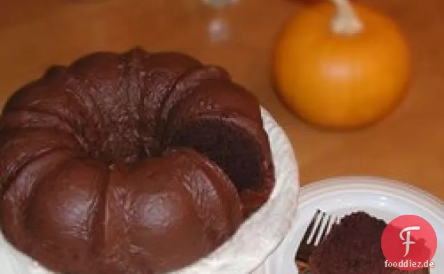 Einfache Schokoladen-Bundt-Kuchenglasur