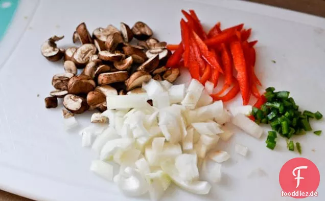 Süßes und würziges Rindfleisch mit Nudeln