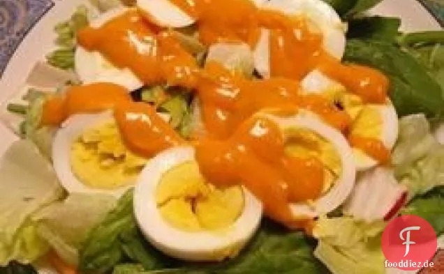 Französischer Salat mit russischem Dressing