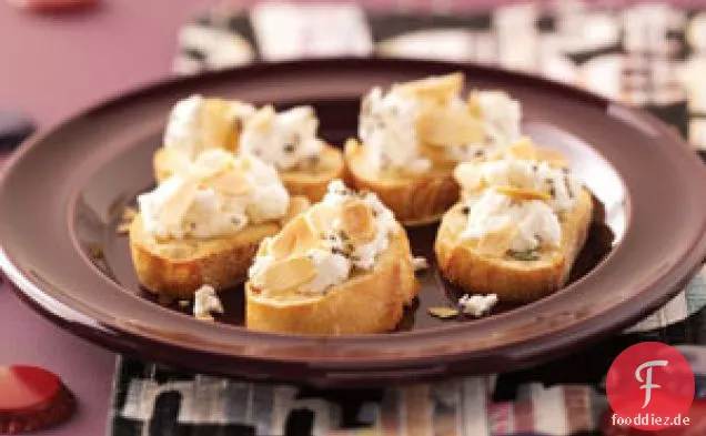 Crostini mit Ziegenkäse