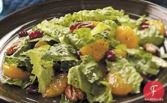 Mandarinen-Pekannuss-Salat