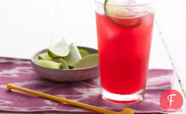 Hibiskus-Tequila-Kühler