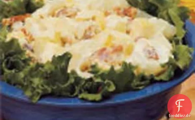 Goldener Apfel-Kartoffelsalat