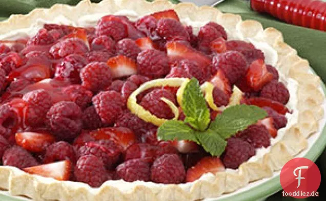 Frischer Beerenkuchen