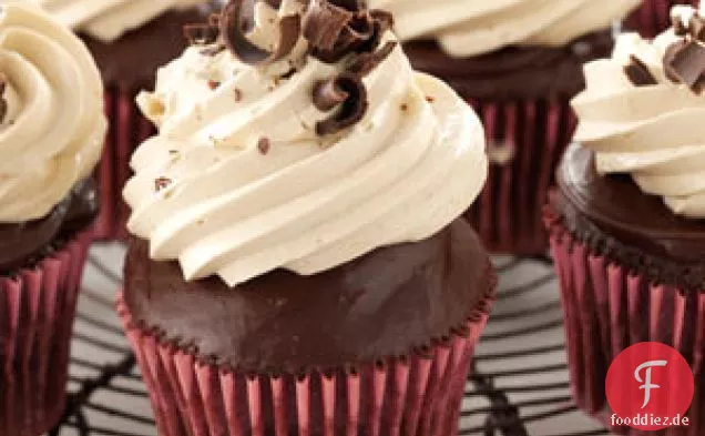 Schokoladenganache Erdnussbutter Cupcakes