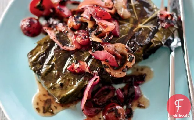 Bluefish mit Weinblättern