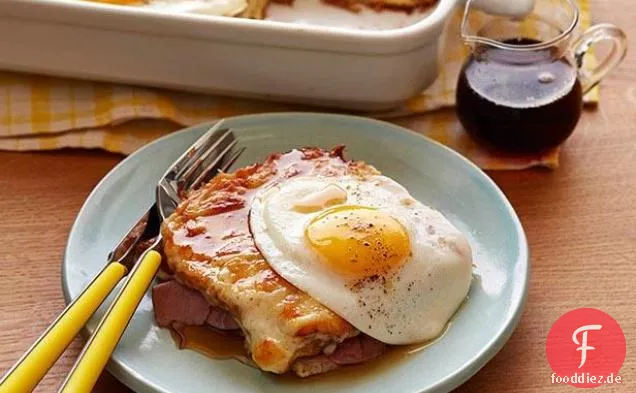 Französischer Toast Croque Madame Auflauf