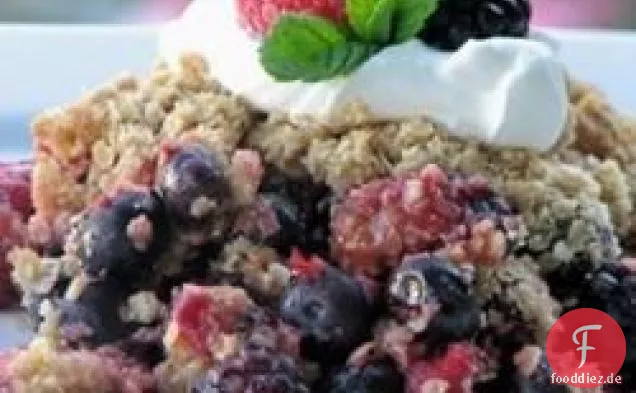 Dreifach-Beeren-Crisp