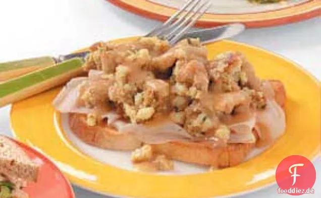 Schnelle heiße Truthahnsandwiches