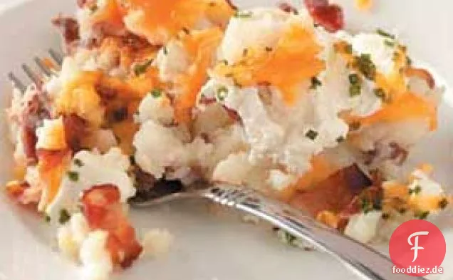 Geladener roter Kartoffelauflauf