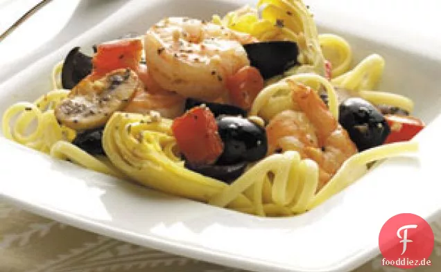 Mediterrane Garnelen und Linguine