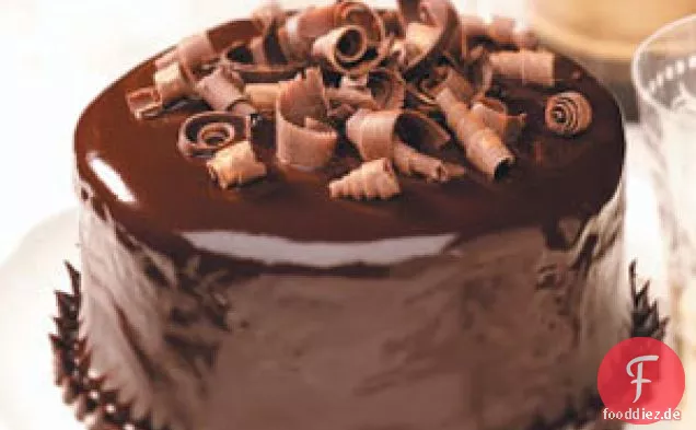 Schokoladen-Haselnuss-Torte