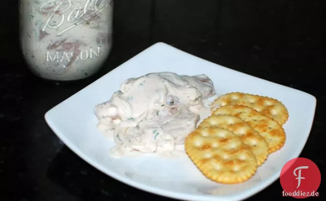 Dill und saure Sahne mariniert Shad
