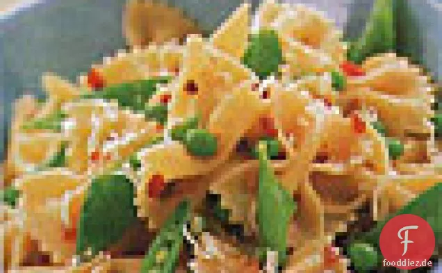 Farfalle mit Erbsen und Pancetta