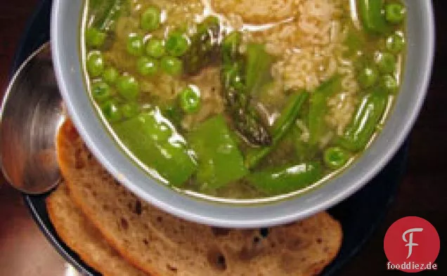 Abendessen heute Abend: Frühlings-Minestrone mit braunem Basmatireis