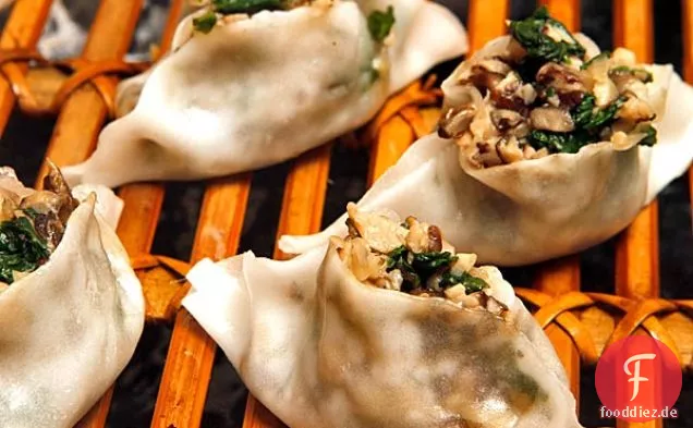 Weiße Lotus-Knödel
