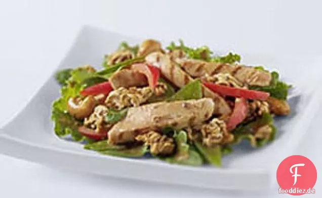 Knuspriger asiatischer Hühnersalat