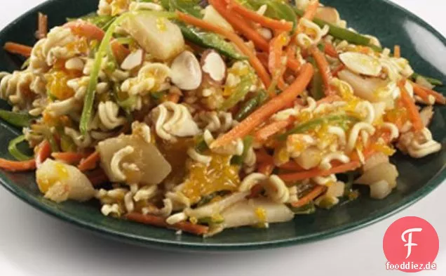 Noodlicious-Ramen-Salat