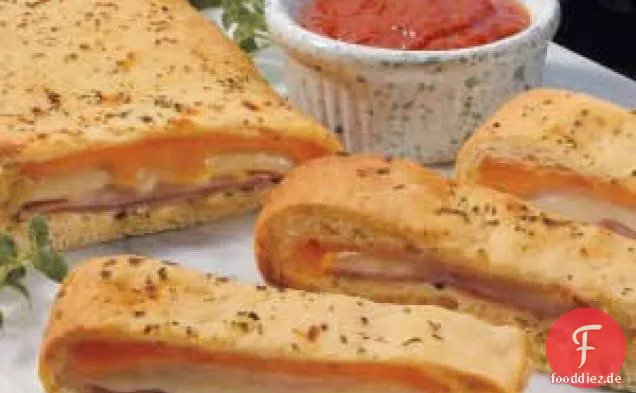 Gebackenes Feinkost-Sandwich
