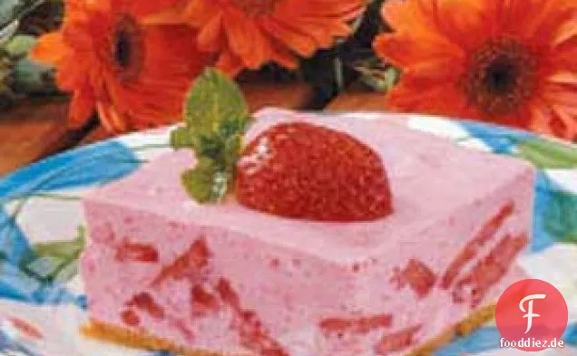 Erdbeer-Gelatine-Dessert