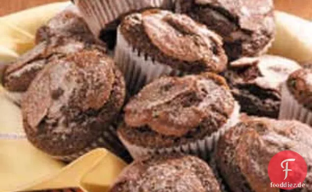 Mokka-Cupcakes mit Zuckerüberzug