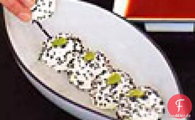 Sesam-Reisbällchen mit Paprika-DIP-Sauce