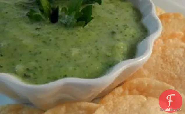 Schnelle cremige Zucchinisuppe