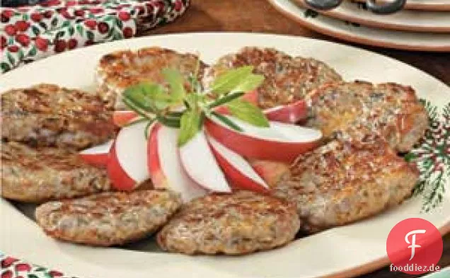 Hausgemachte Salbeiwurstpasteten