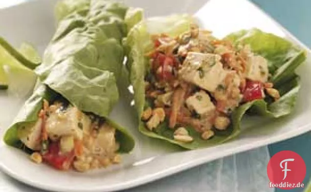 Thailändische Tofu-Salat-Wraps