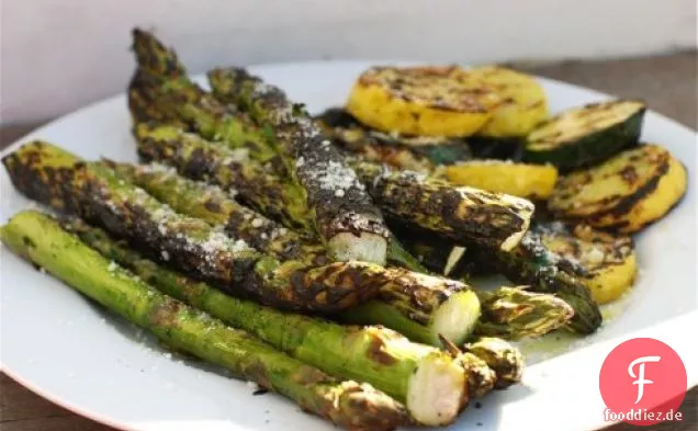 Gegrillter Parmesan Spargel