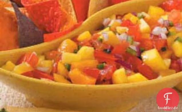 Frische Pfirsich-Mango-Salsa