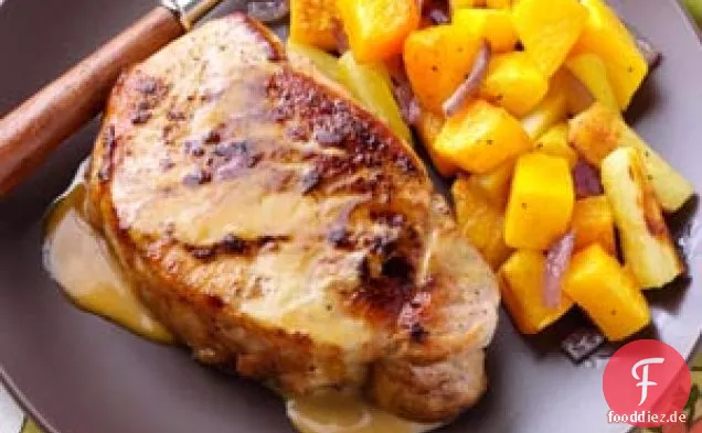 Schweinekoteletts in Honig-Senf-Sauce
