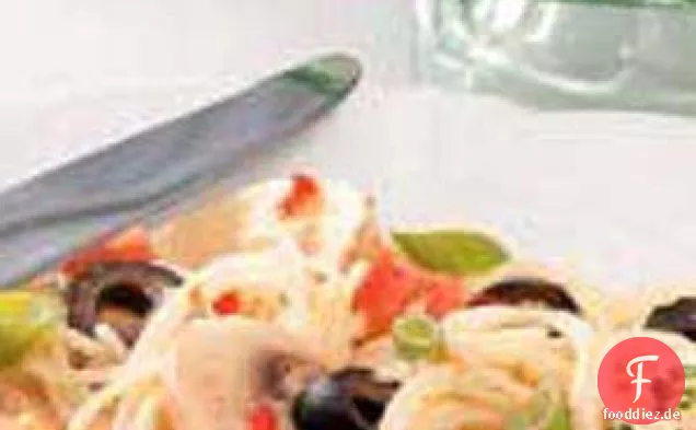 Spaghettisalat mit italienischem Dressing