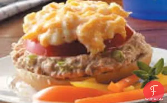 Thunfisch-Puff-Sandwiches