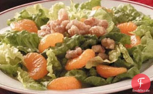Mandarinen-Walnuss-Salat