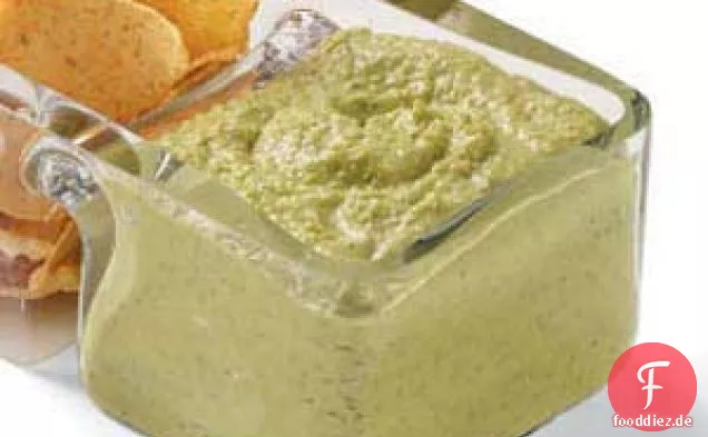 Frühlingsgrüne Guacamole