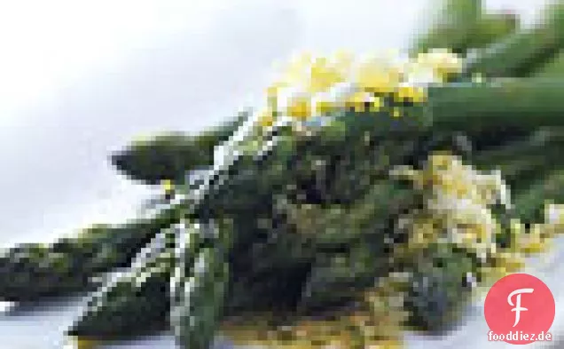 Spargel mit Estragon-Sherry-Vinaigrette