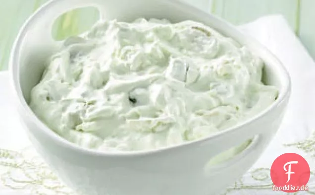 Flauschiger grüner Traubensalat