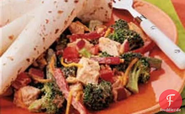 Pikanter Brokkoli-Hähnchen-Salat