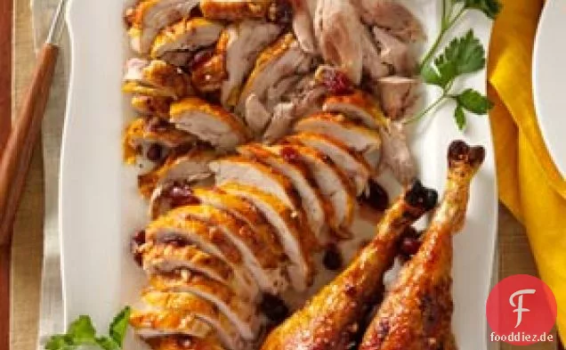 Gebratener Truthahn mit Ahorn-Cranberry-Glasur