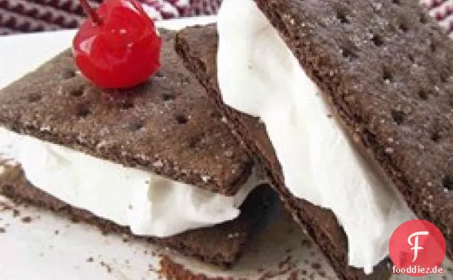 Gefrorene Schokoladen-Graham-Eis-Sandwiches
